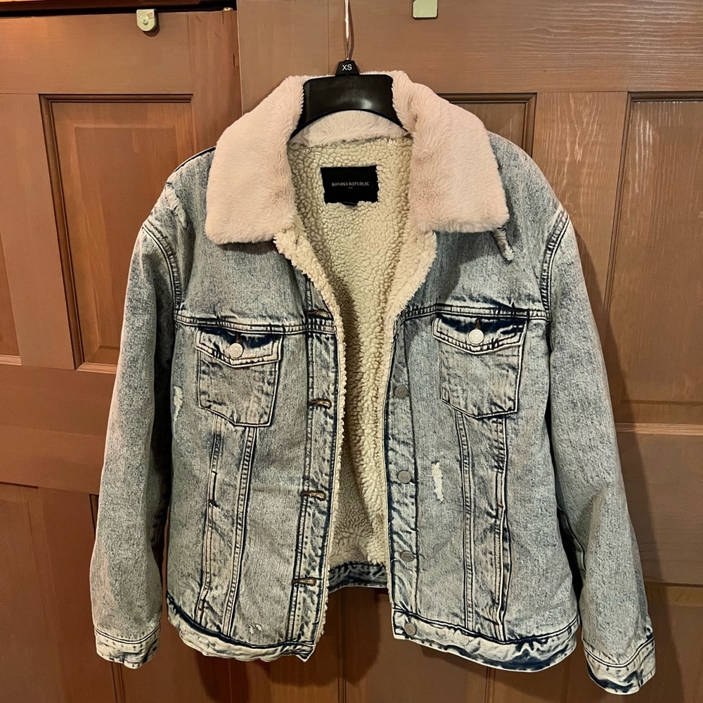 Banana Republic Sherpa Lined Light Wash Denim Jacket